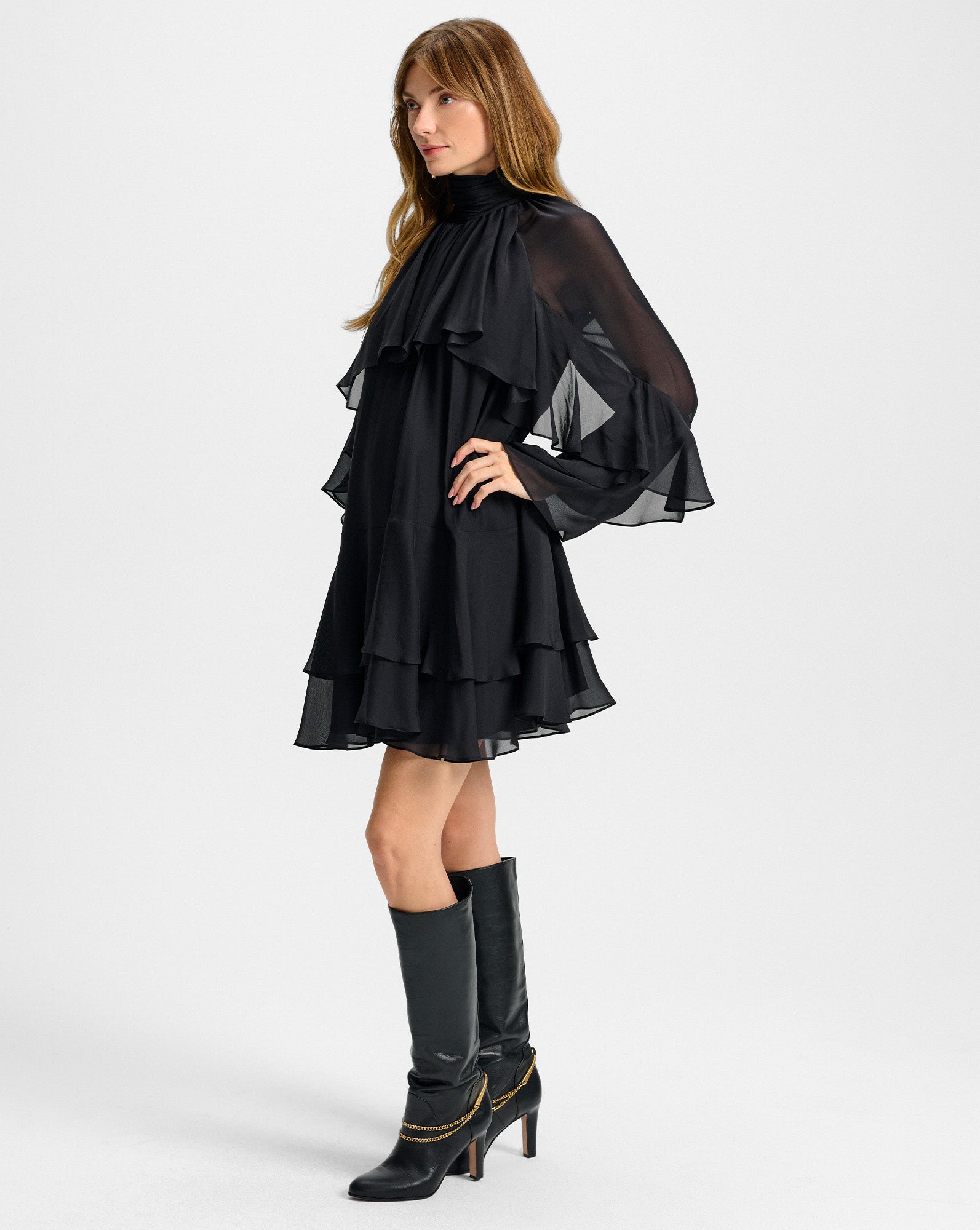Tarian Tall Chain Boot