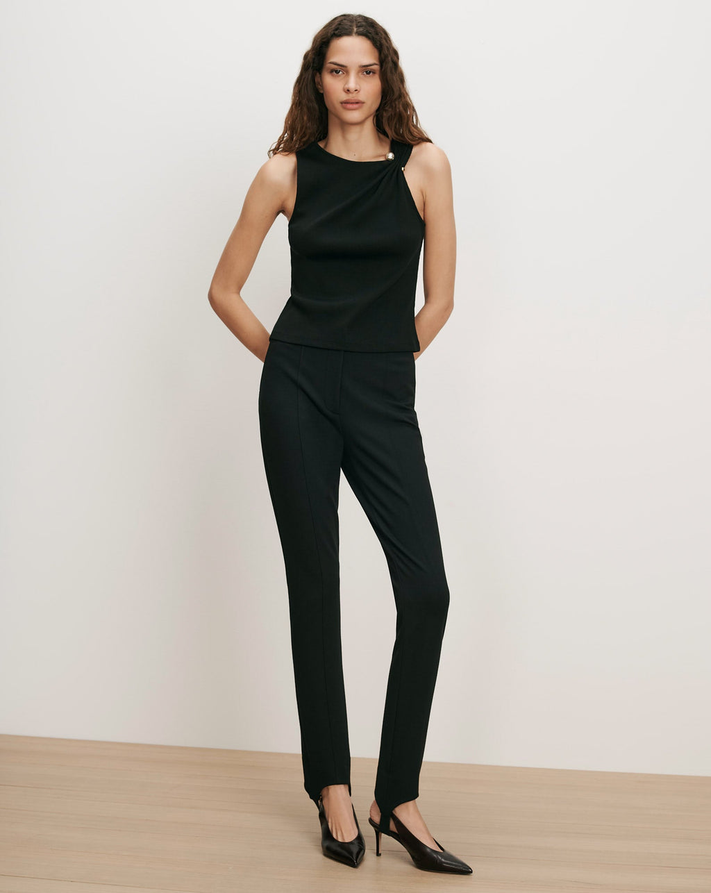 Deylin Brooch Tank Top