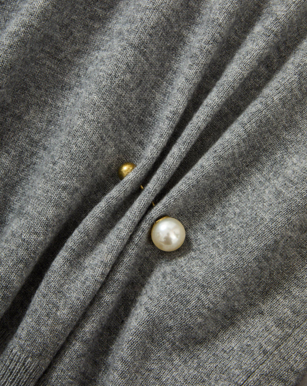 Frankie Brooch Pullover