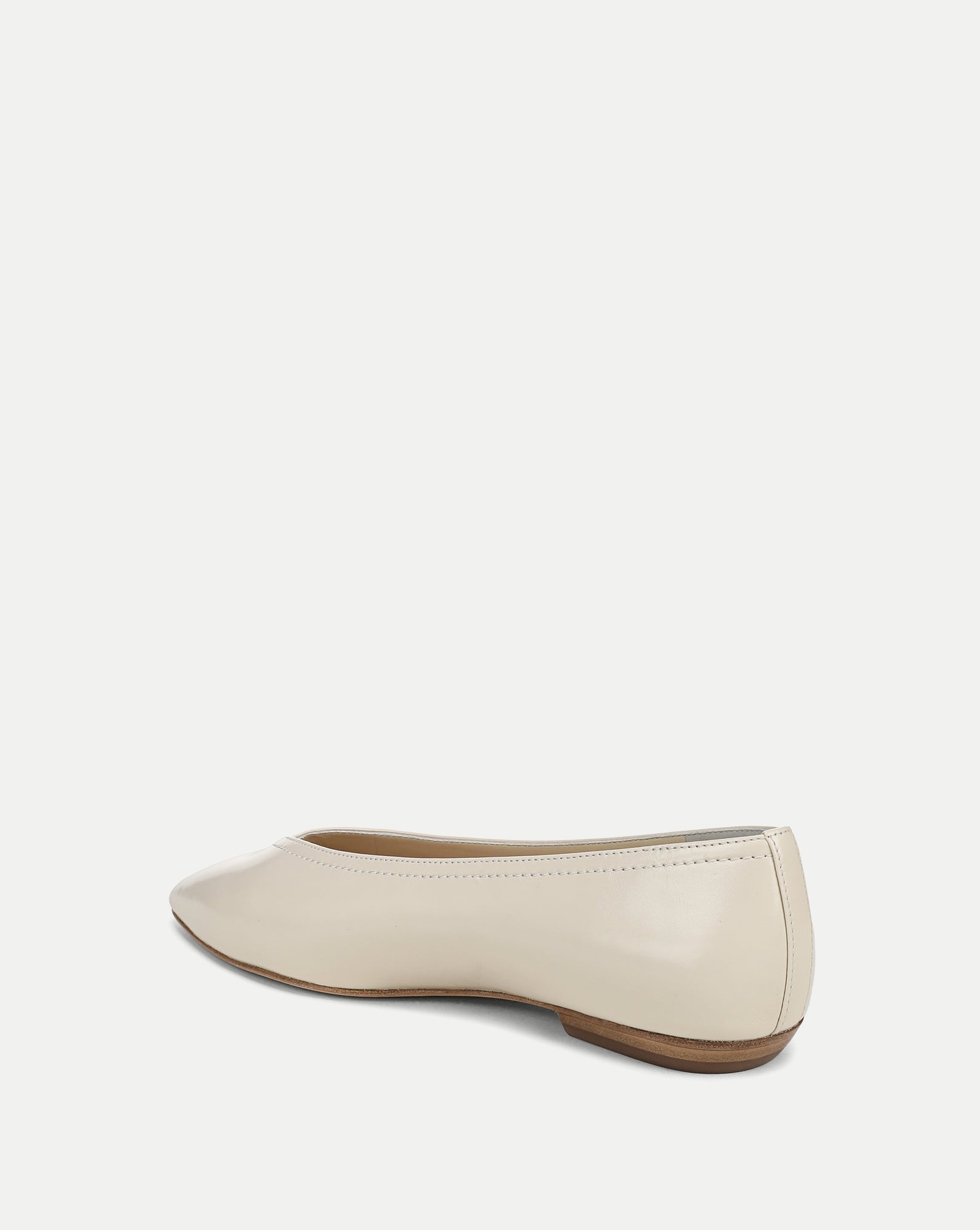 Bancroft Leather Flat