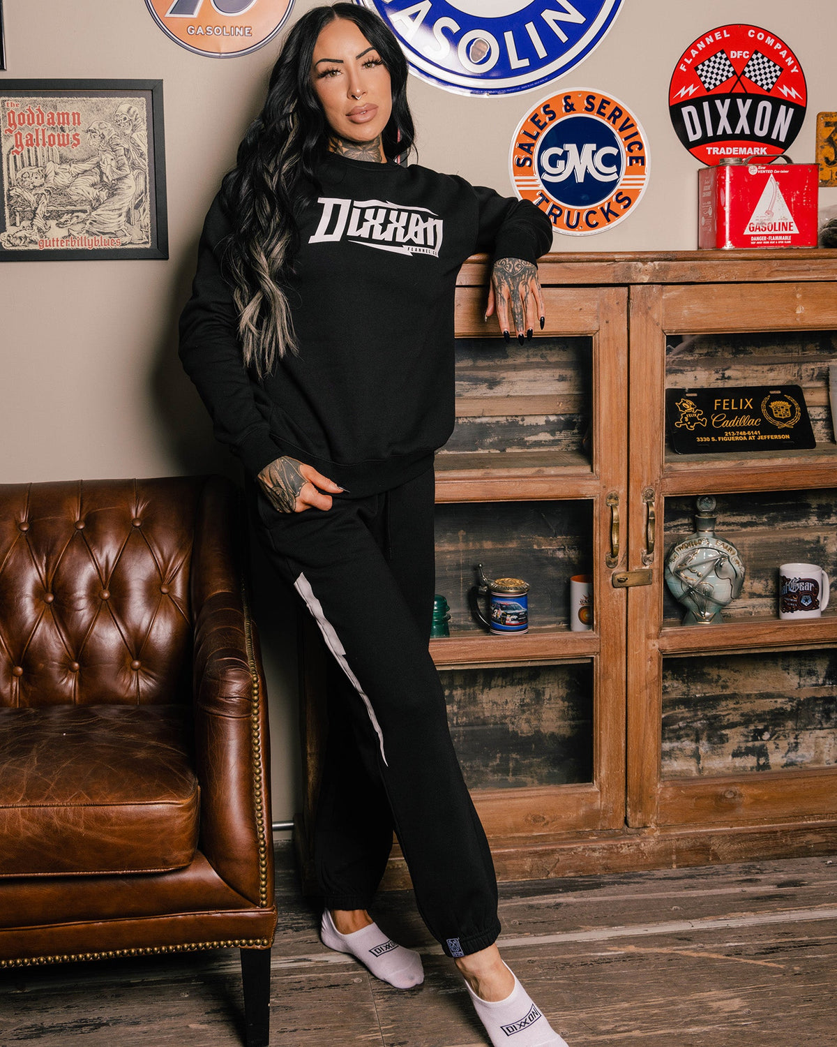 Women's Bolt Sweatpants - Black