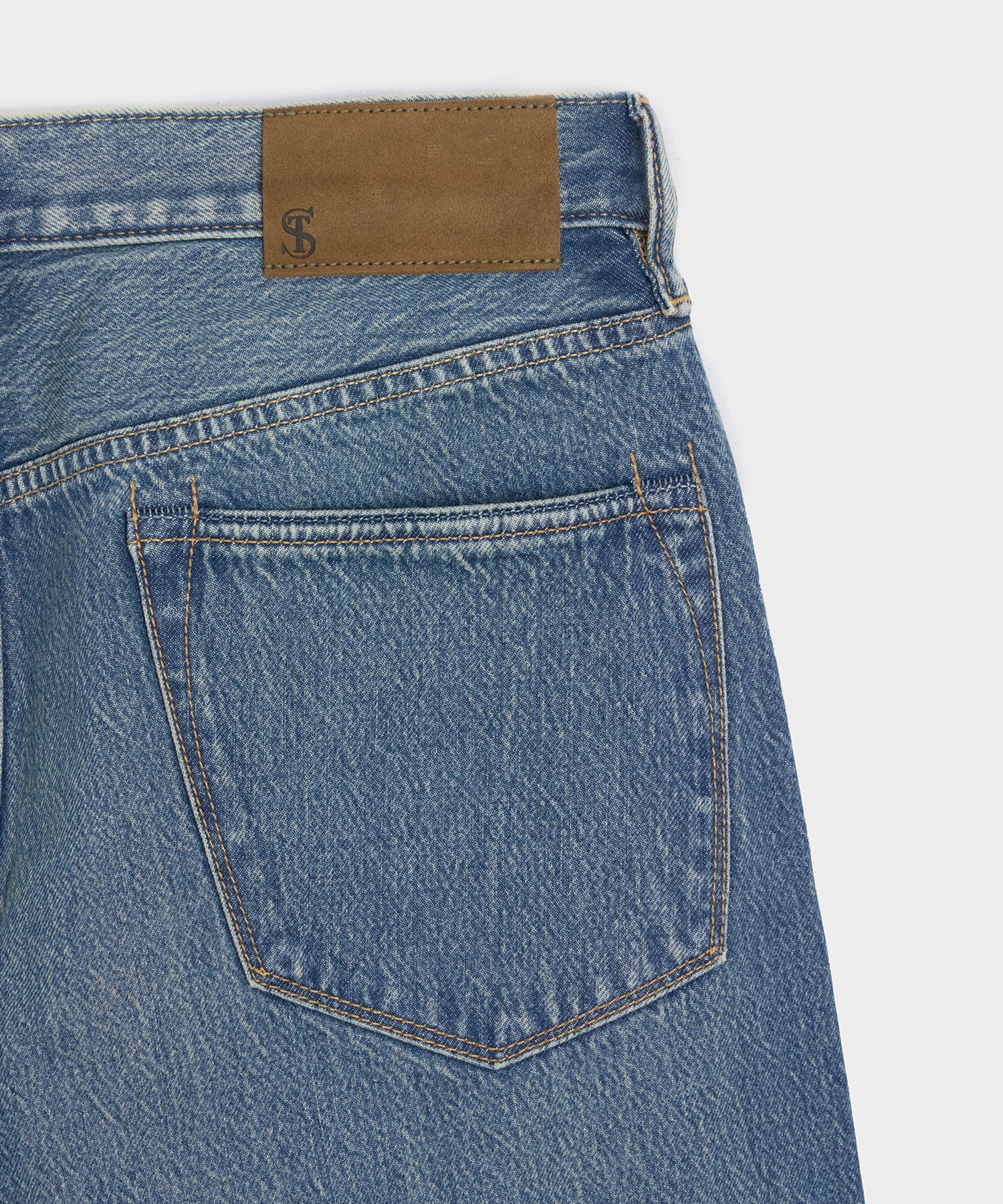 Relaxed Summerweight Jean in Medium Indigo