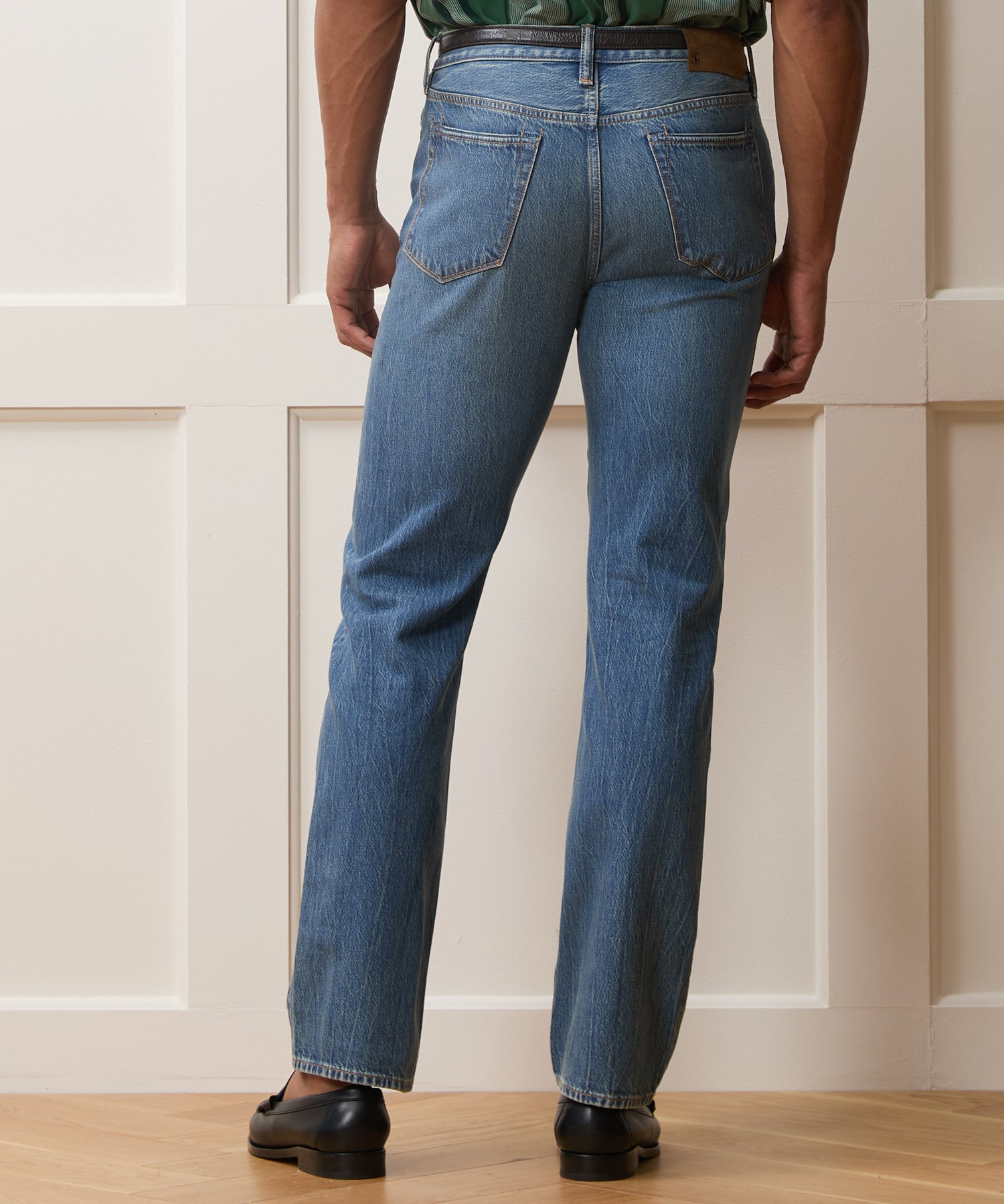 Straight Fit Summerweight Jean in Medium Indigo