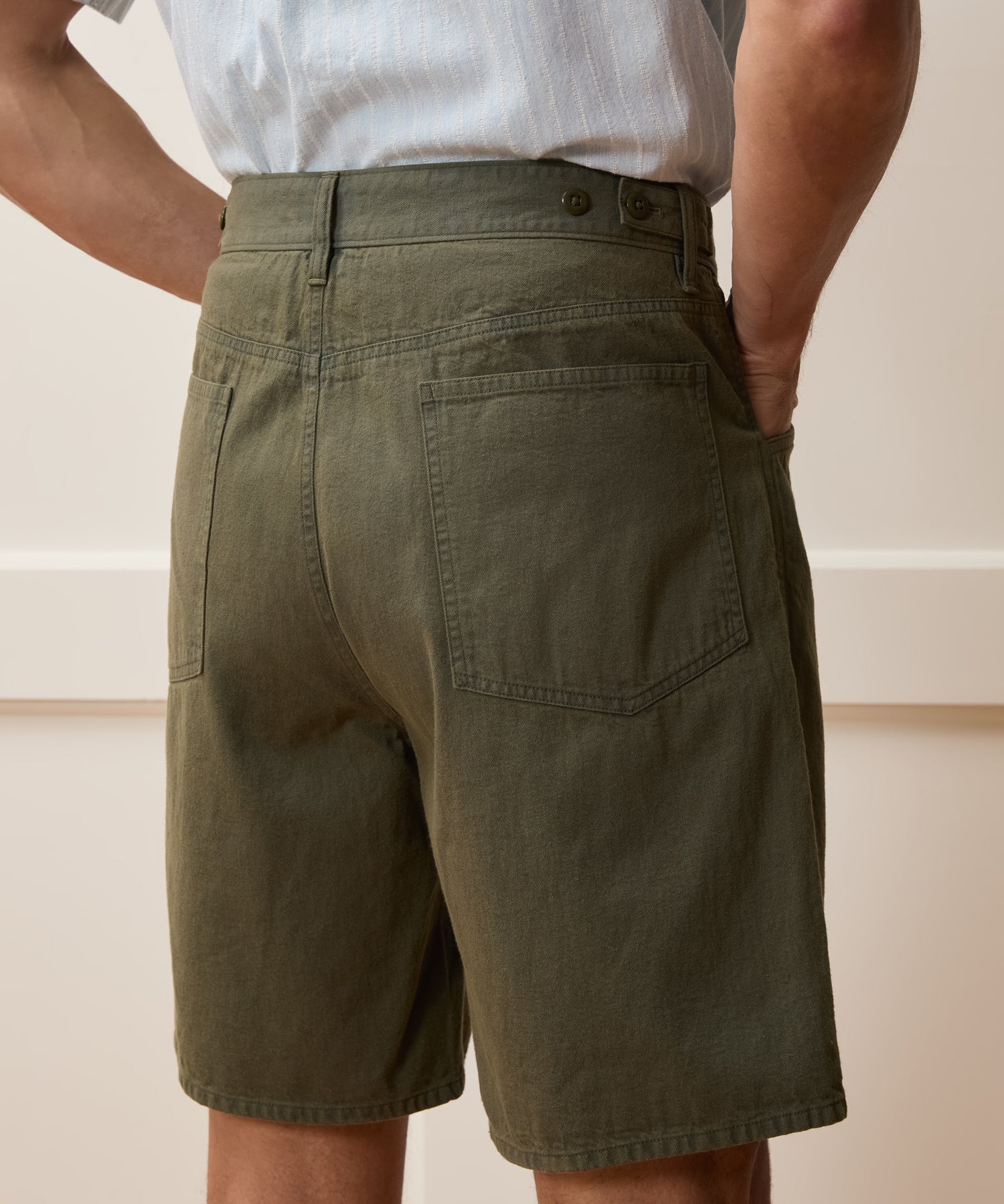 7" Work Short