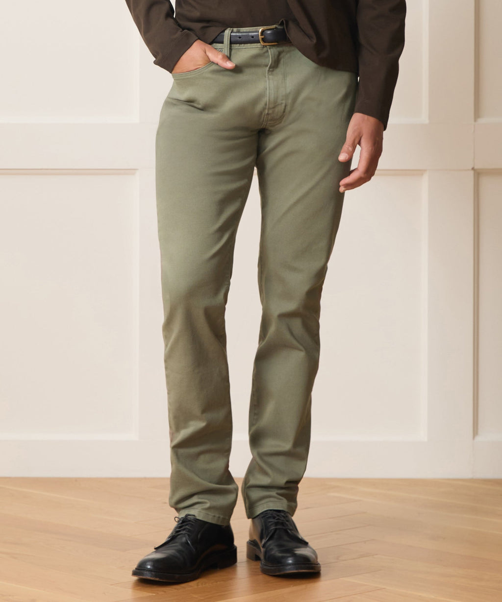 Slim Fit 5-Pocket Chino