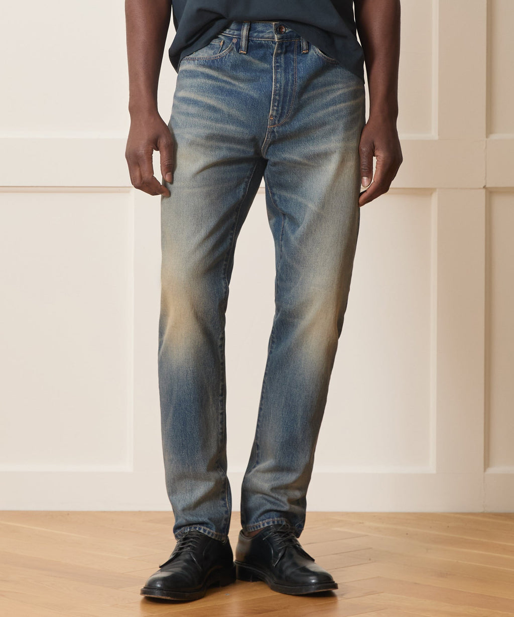 High-Rise Slim Fit Jean in Worn Dark Indigo