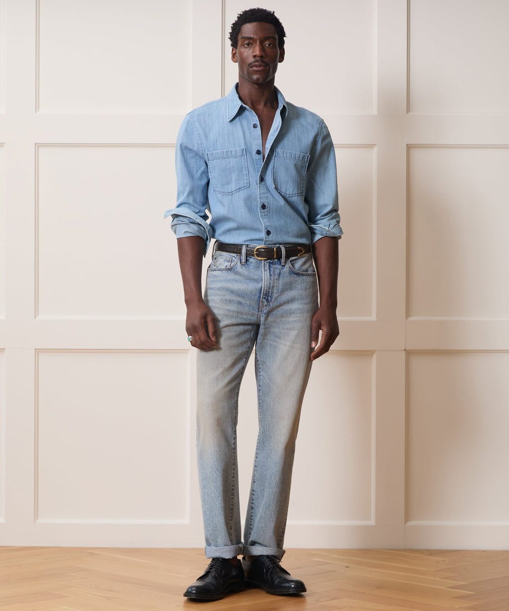 Straight Fit Jean in Light Indigo