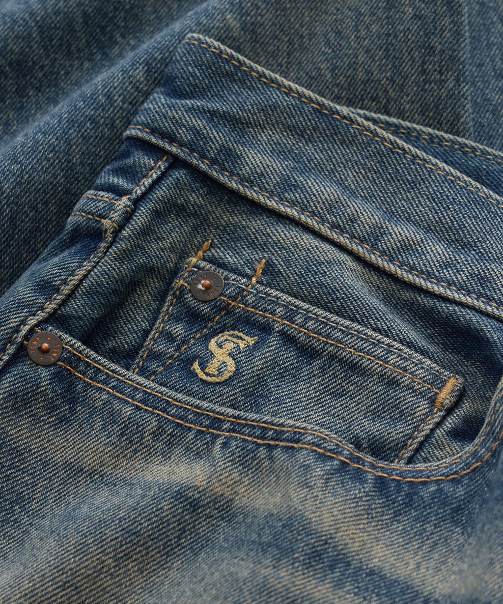 Straight Fit Jean in Worn Dark Indigo
