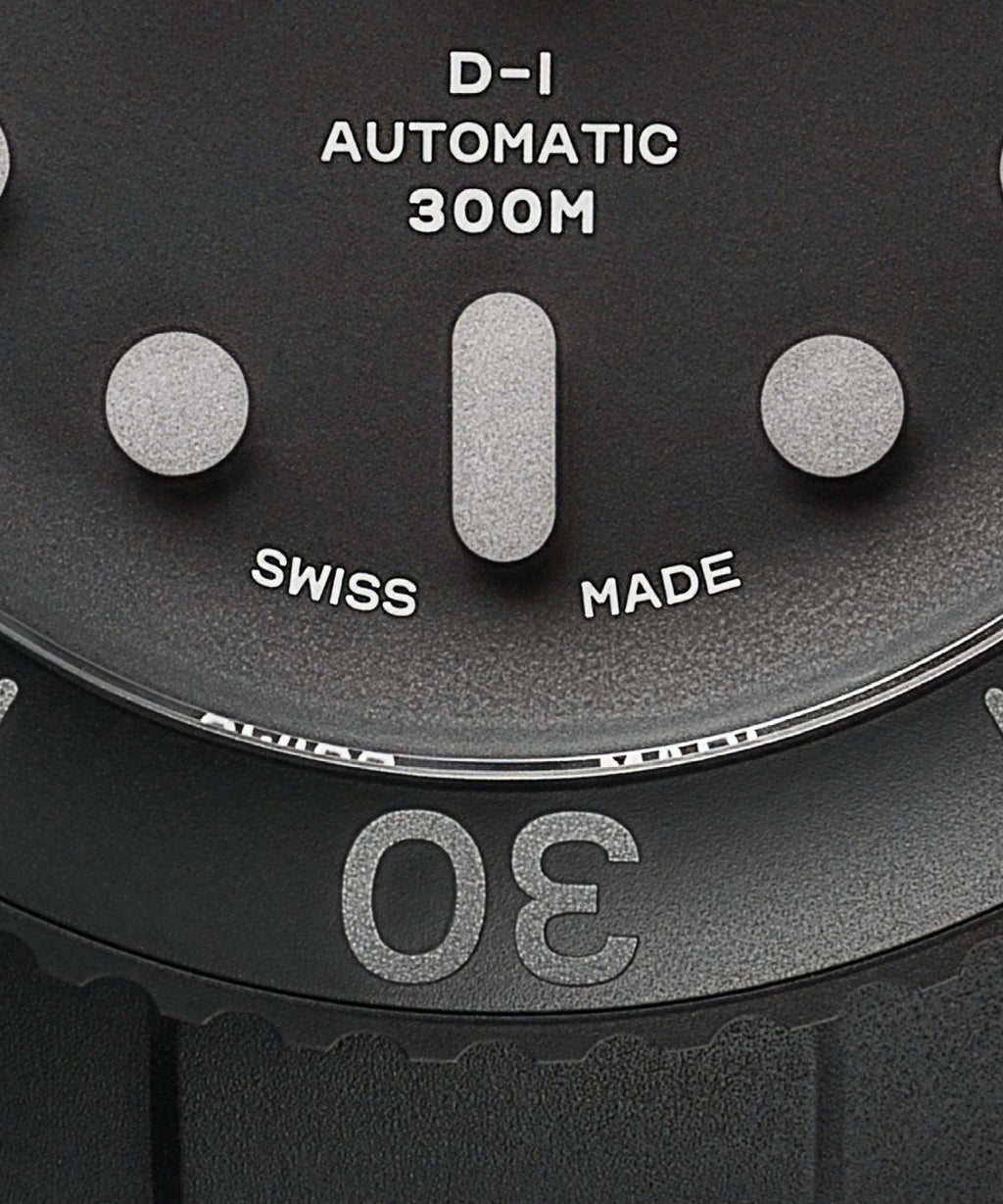 Todd Snyder X AERA D-1 Diver Watch