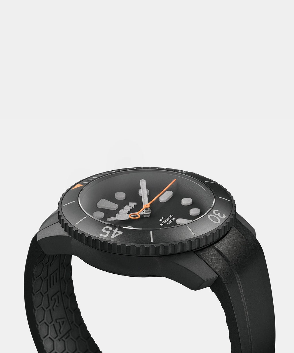 Todd Snyder X AERA D-1 Diver Watch
