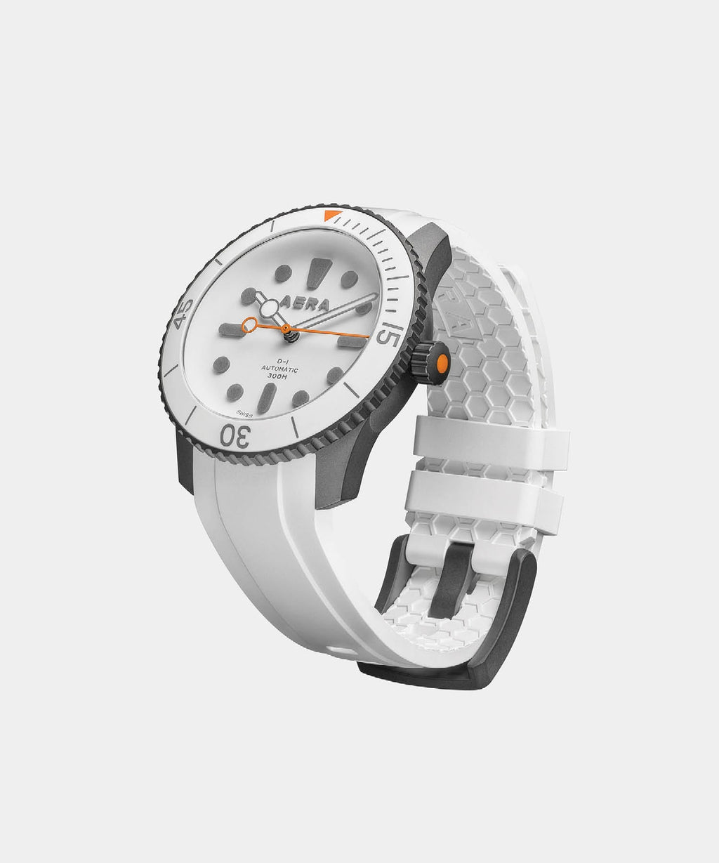Todd Snyder X AERA D-1 Diver Watch