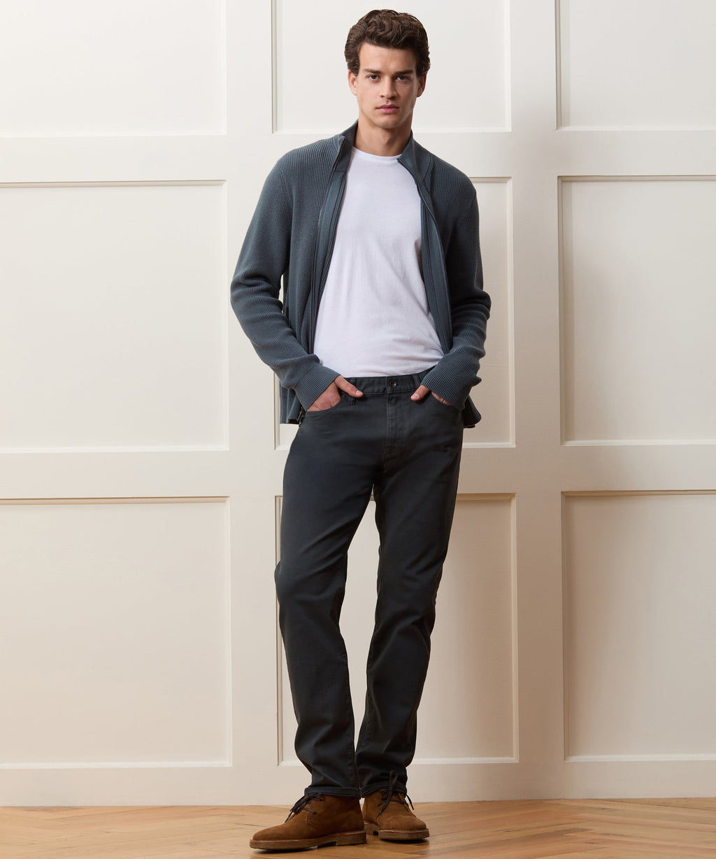 Slim Fit 5-Pocket Chino