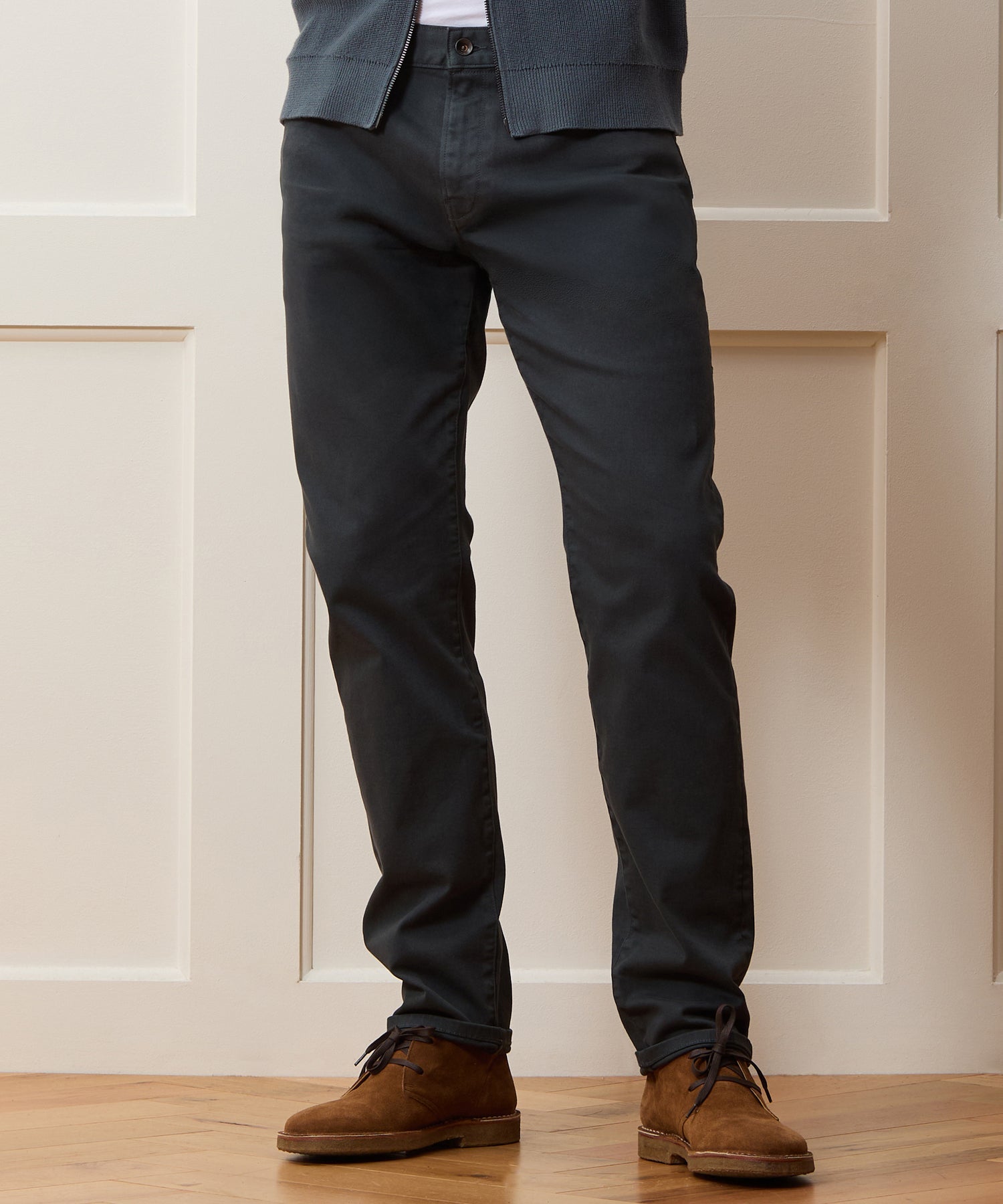 Slim Fit 5-Pocket Chino