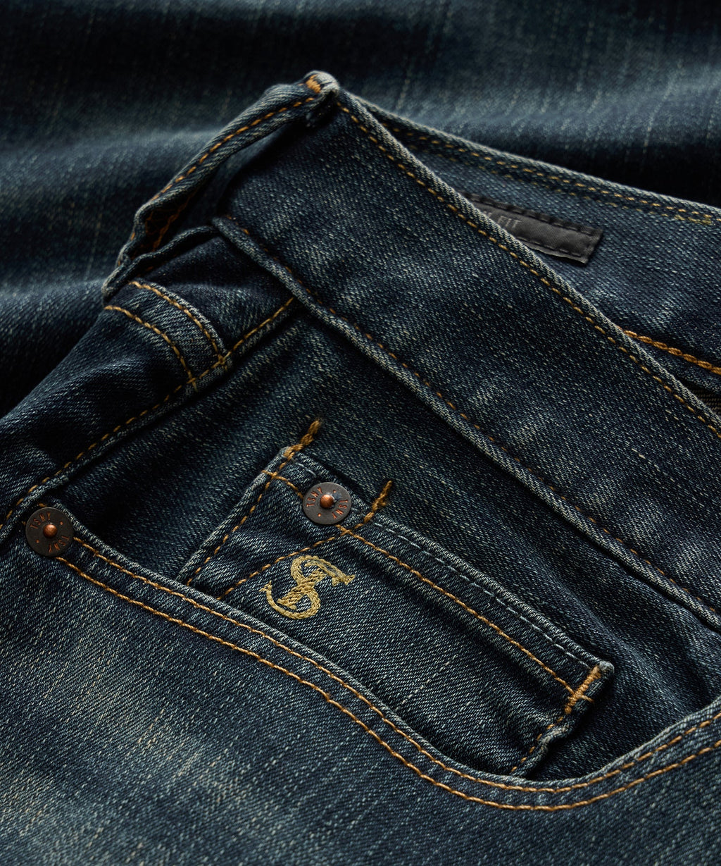 Slim Fit Jean in Slub Worn Wash