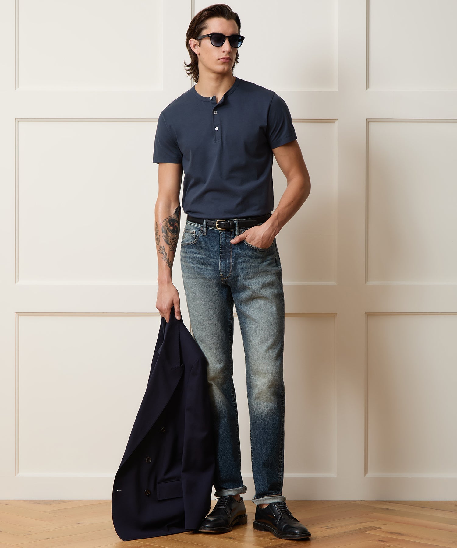 High-Rise Slim Stretch Jean in Vintage Knee