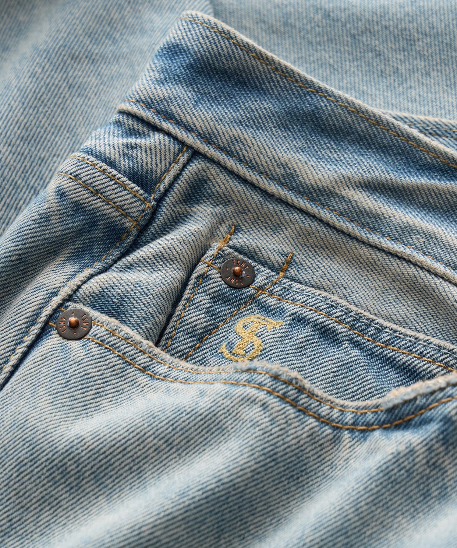 Straight Fit Jean In Bleachout