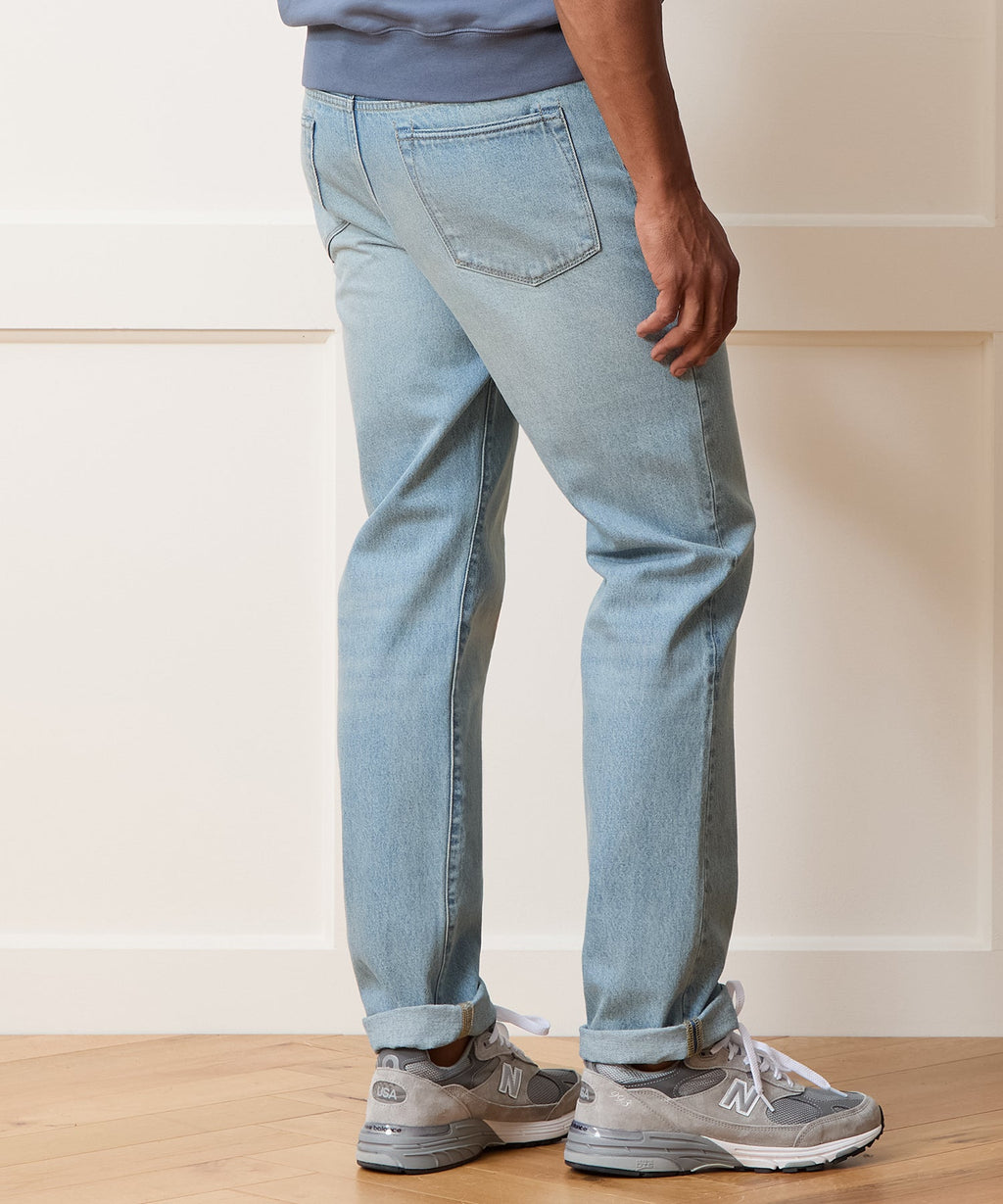 Straight Fit Jean In Bleachout