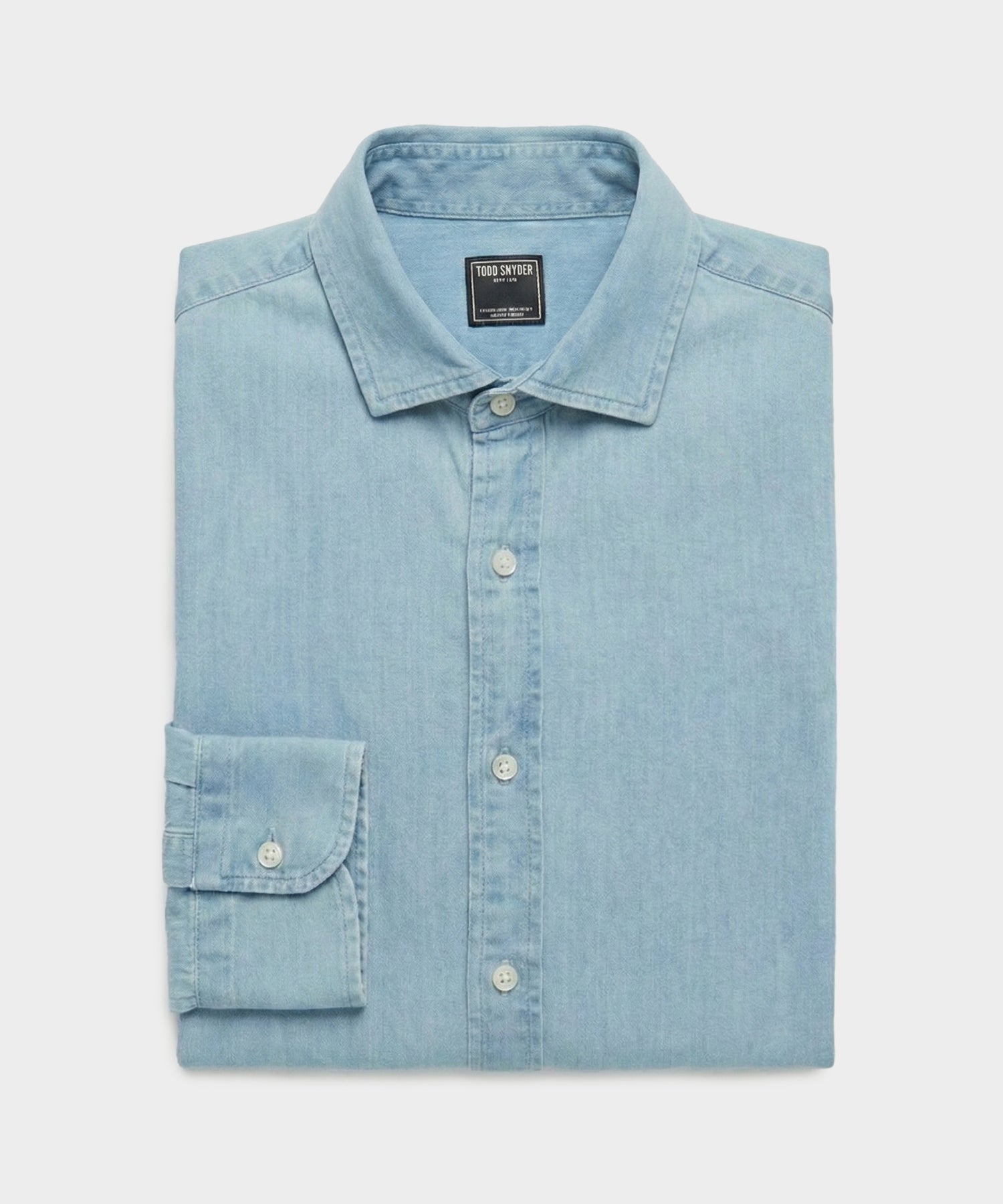 Chambray Spread Collar Dress Shirt