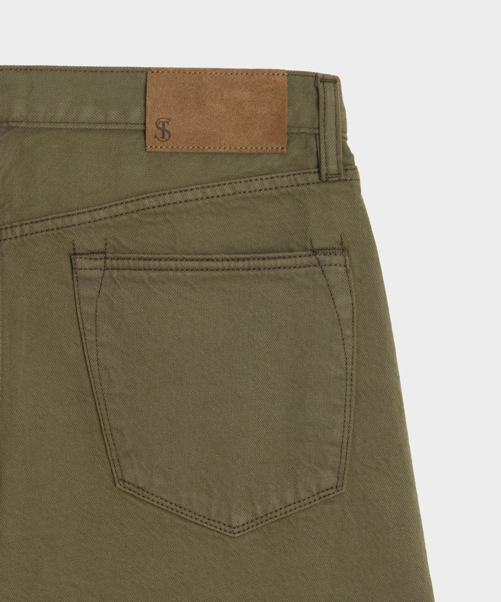 Straight Garment-Dyed Jean in Olive