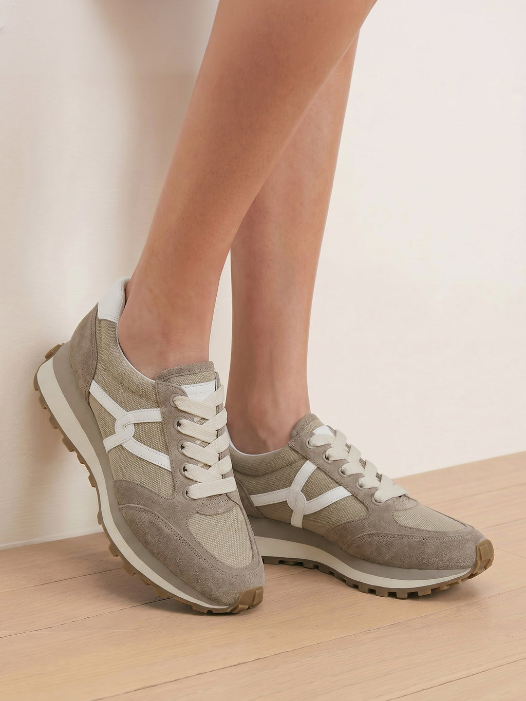 Valentina Sneaker