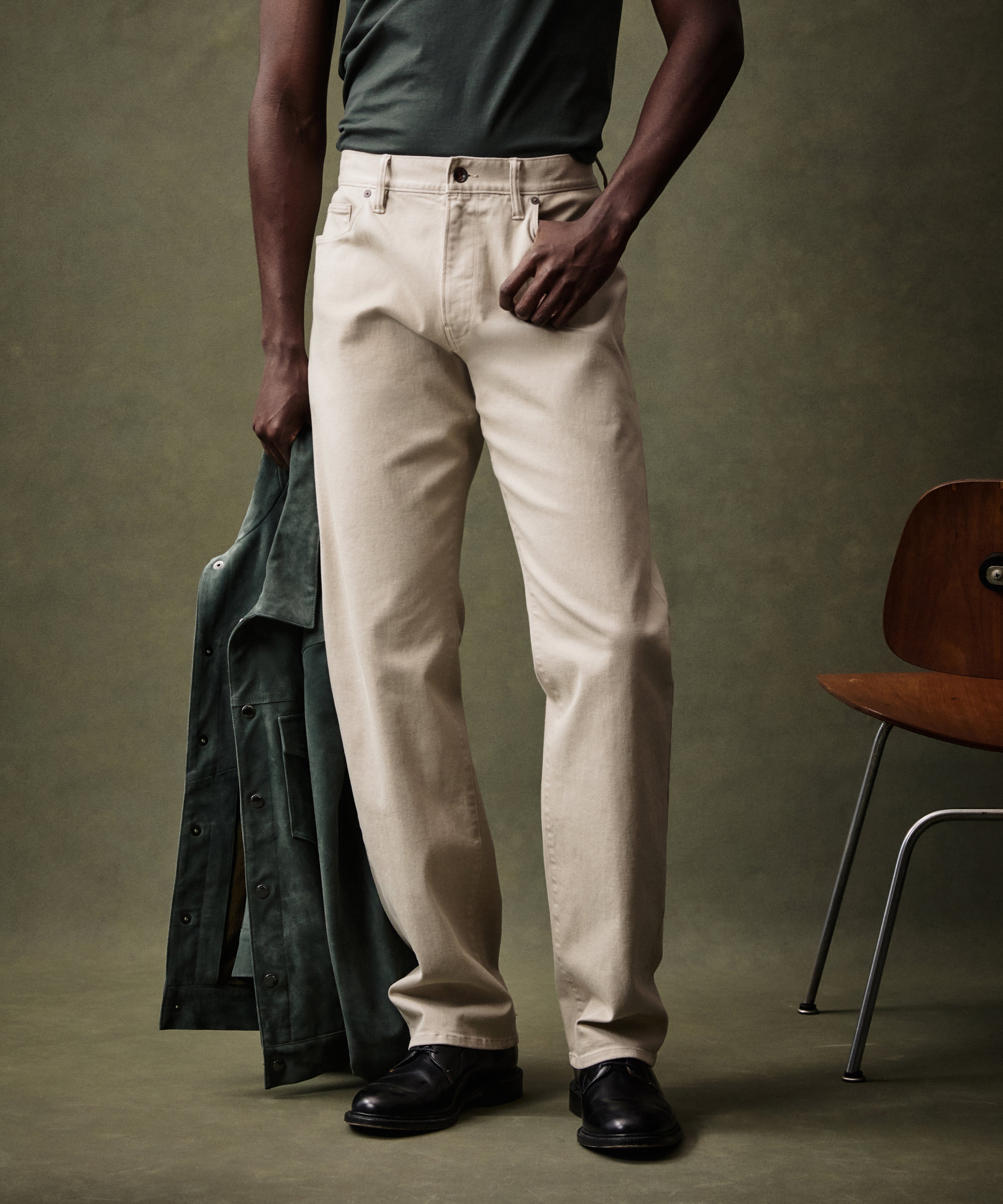 Straight Fit 5-Pocket Chino