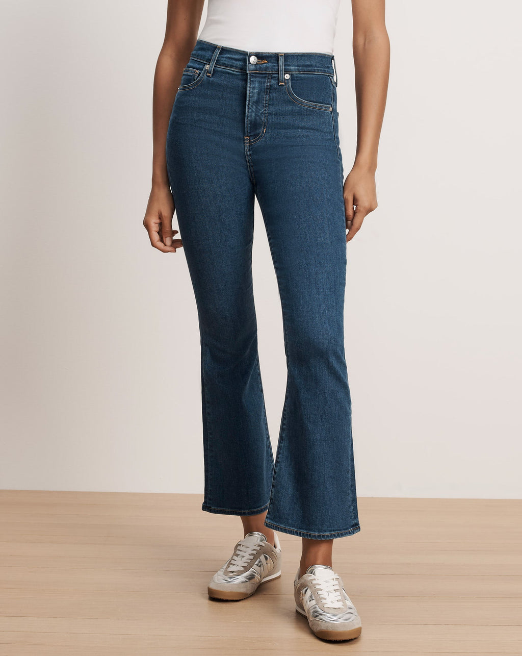 Carson Kick-Flare Jean