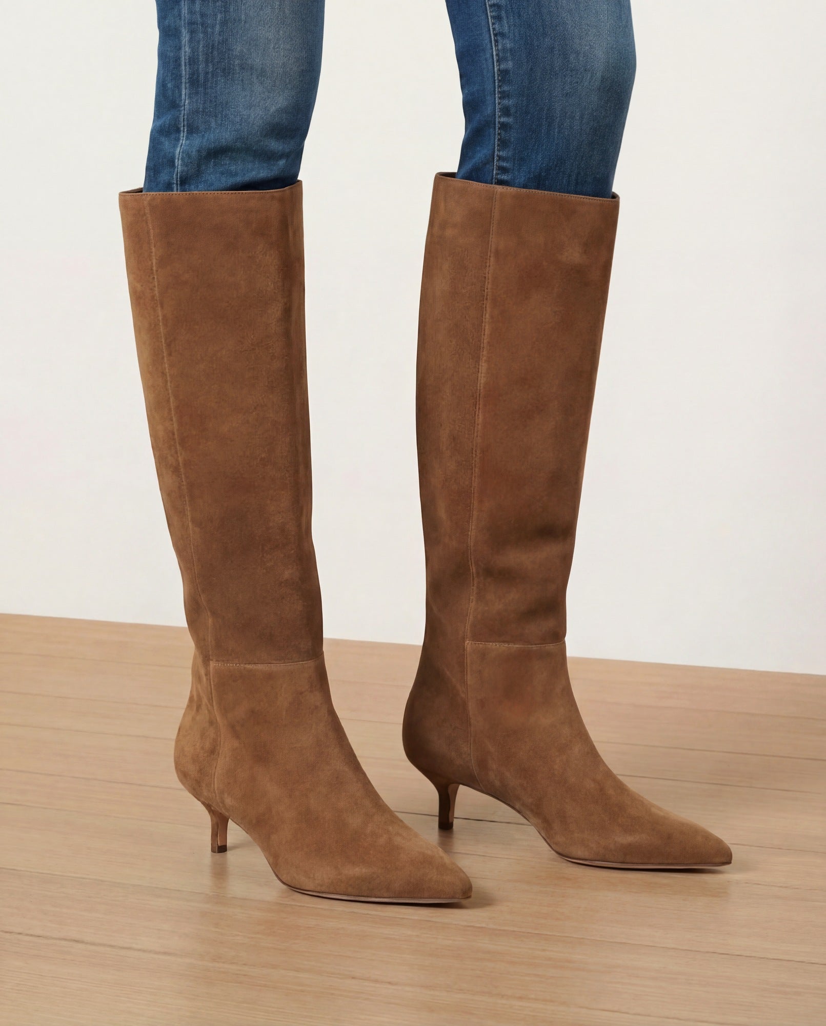 Lisa Kitten-Heel Boot