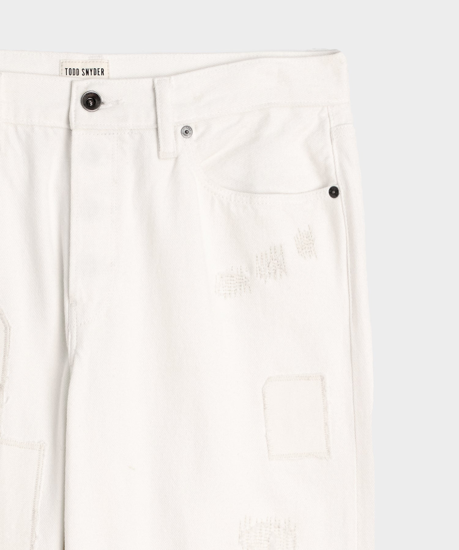 Relaxed Selvedge Jean in Distressed White