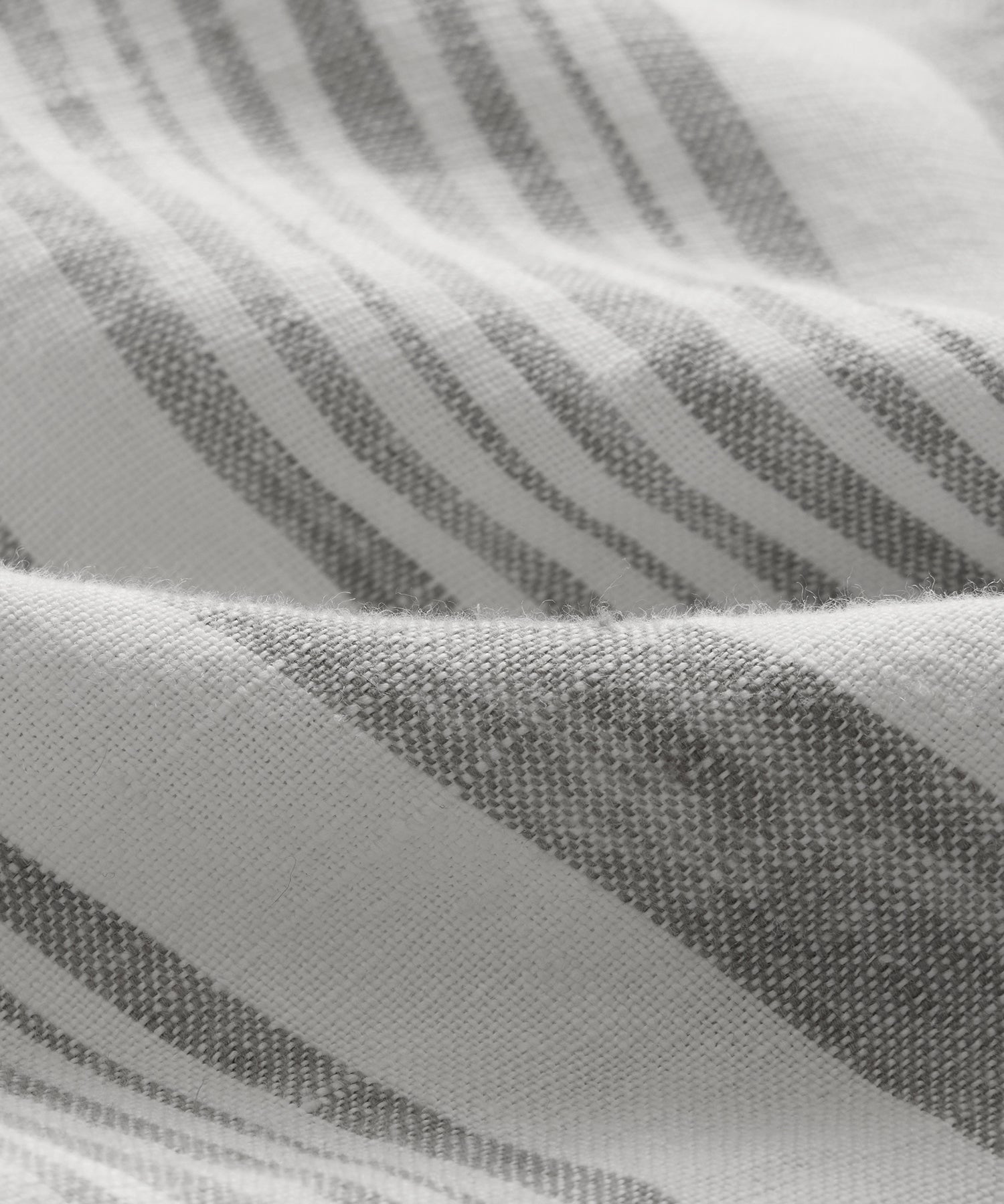 5" Linen Beachcomber Short