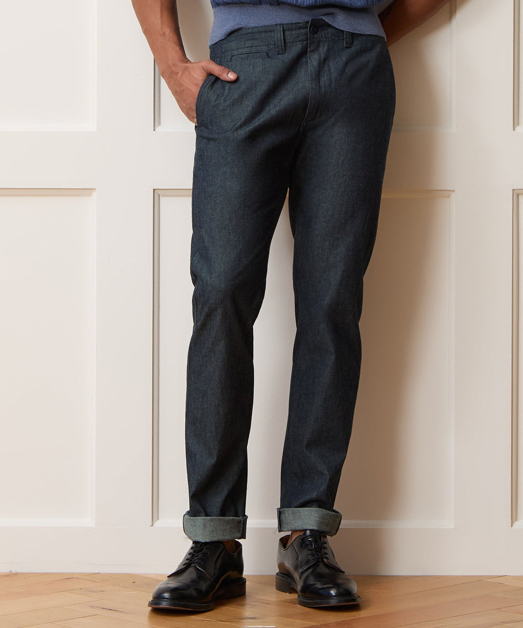 Straight Fit Chambray Favorite Pant
