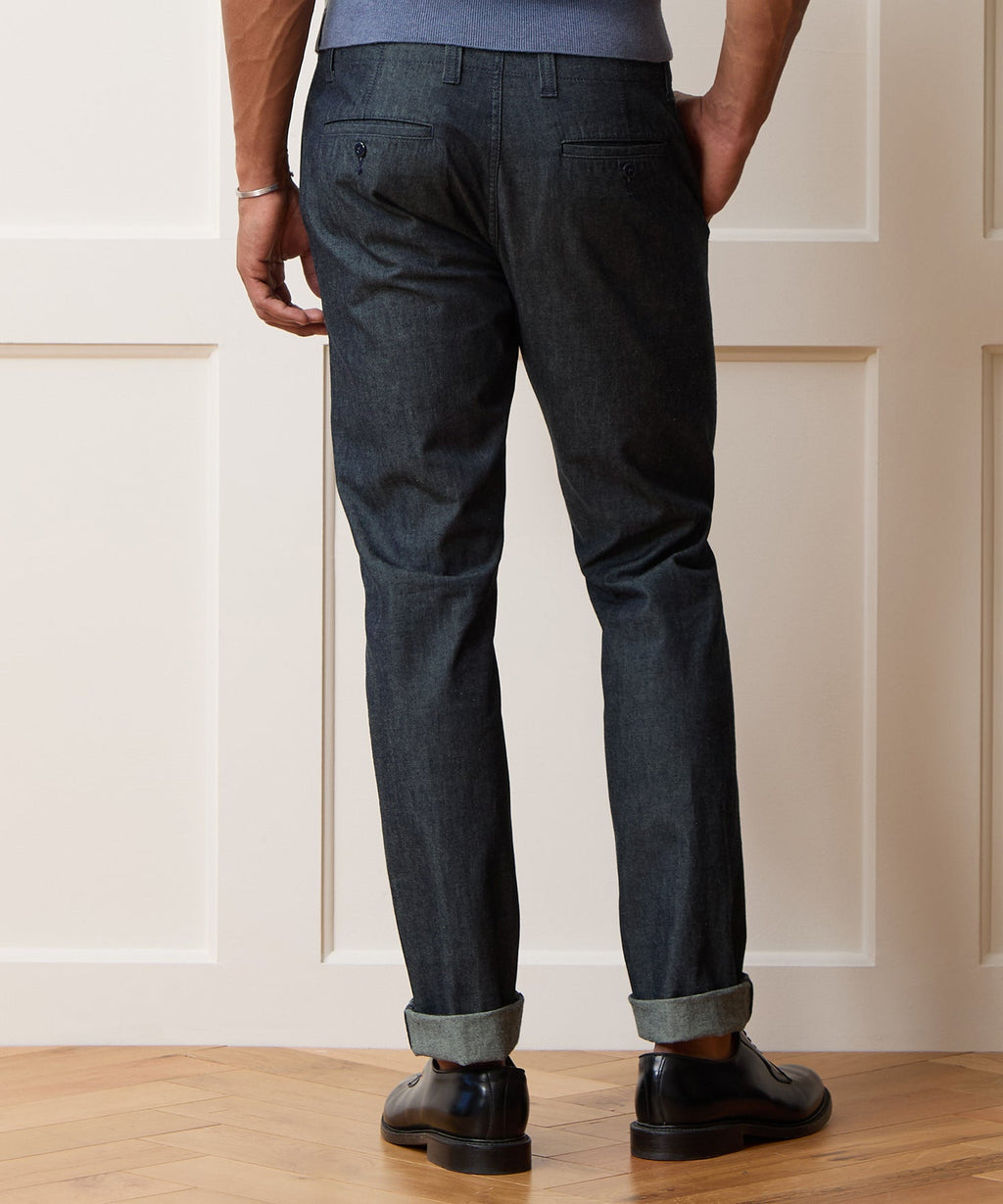 Straight Fit Chambray Favorite Pant