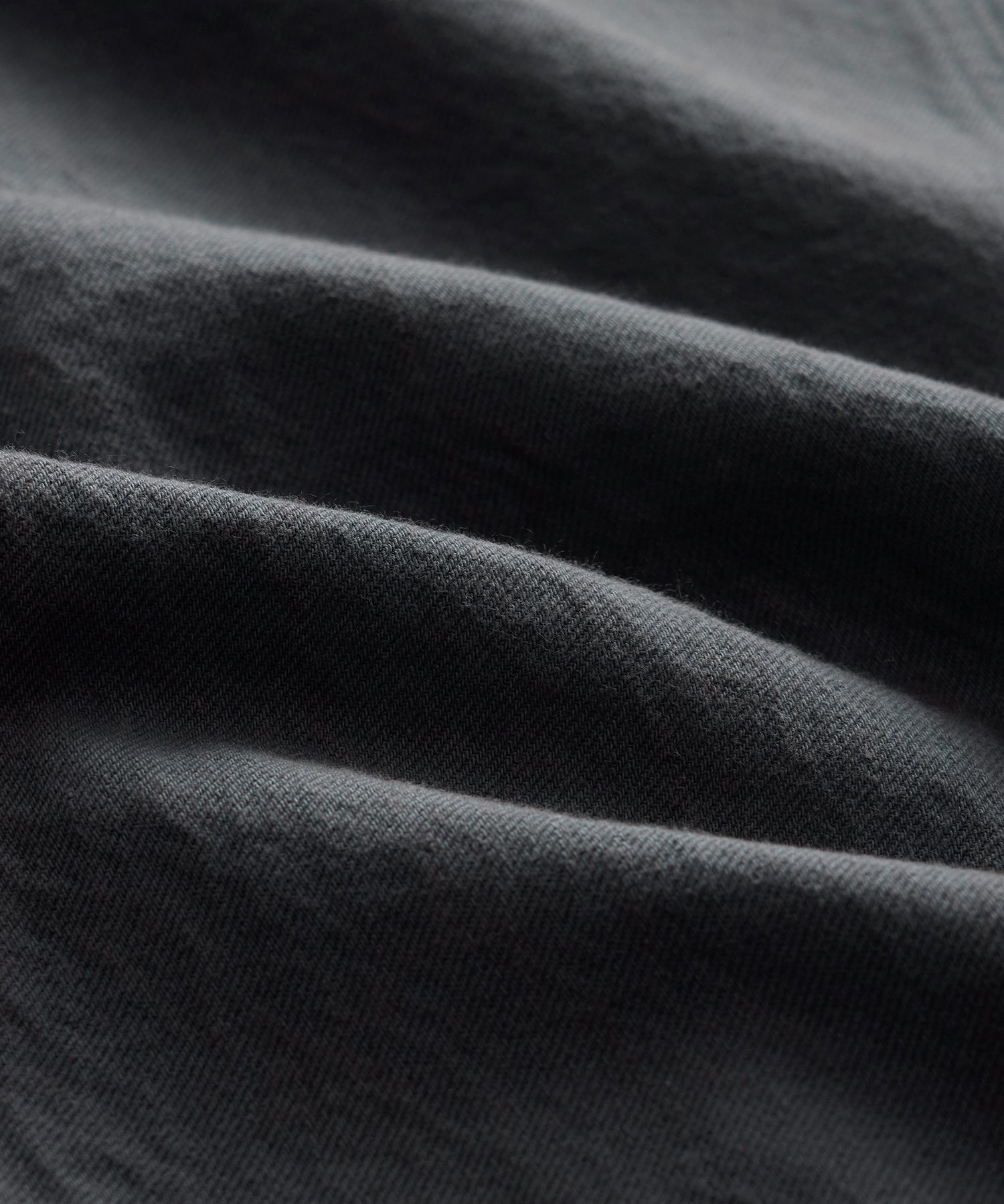 Relaxed Barrel Jean in Granite