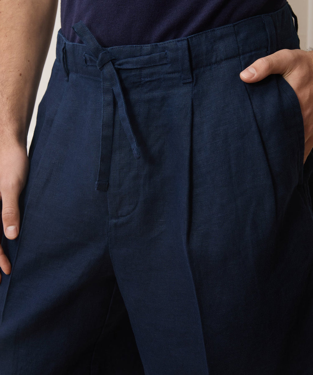 8" Mylos Short