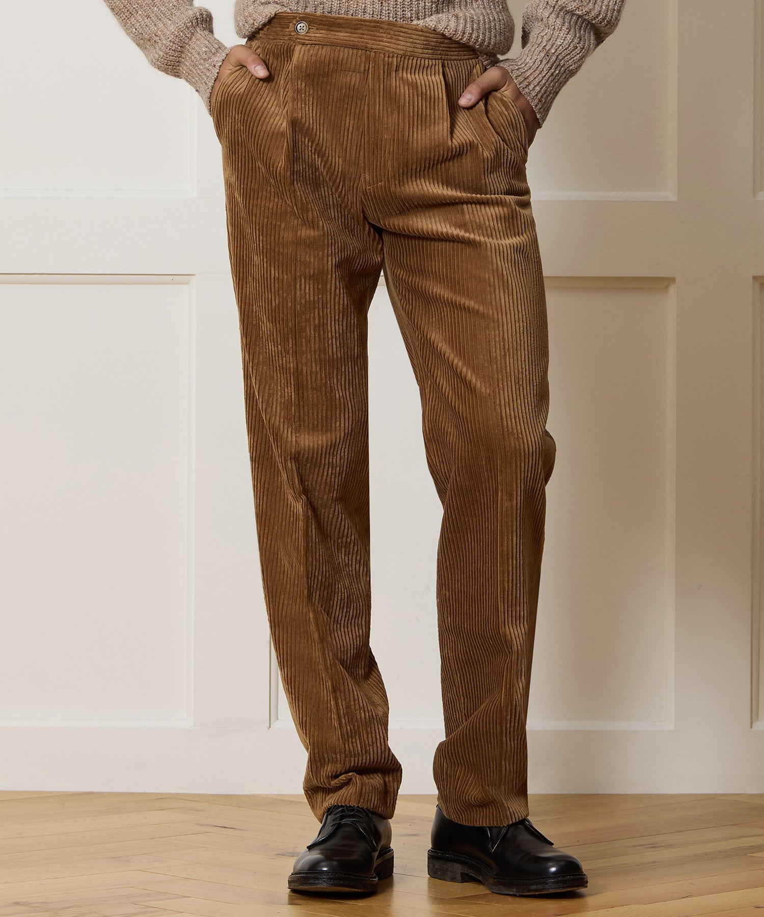 Italian Wide Wale Corduroy Side Tab Trouser