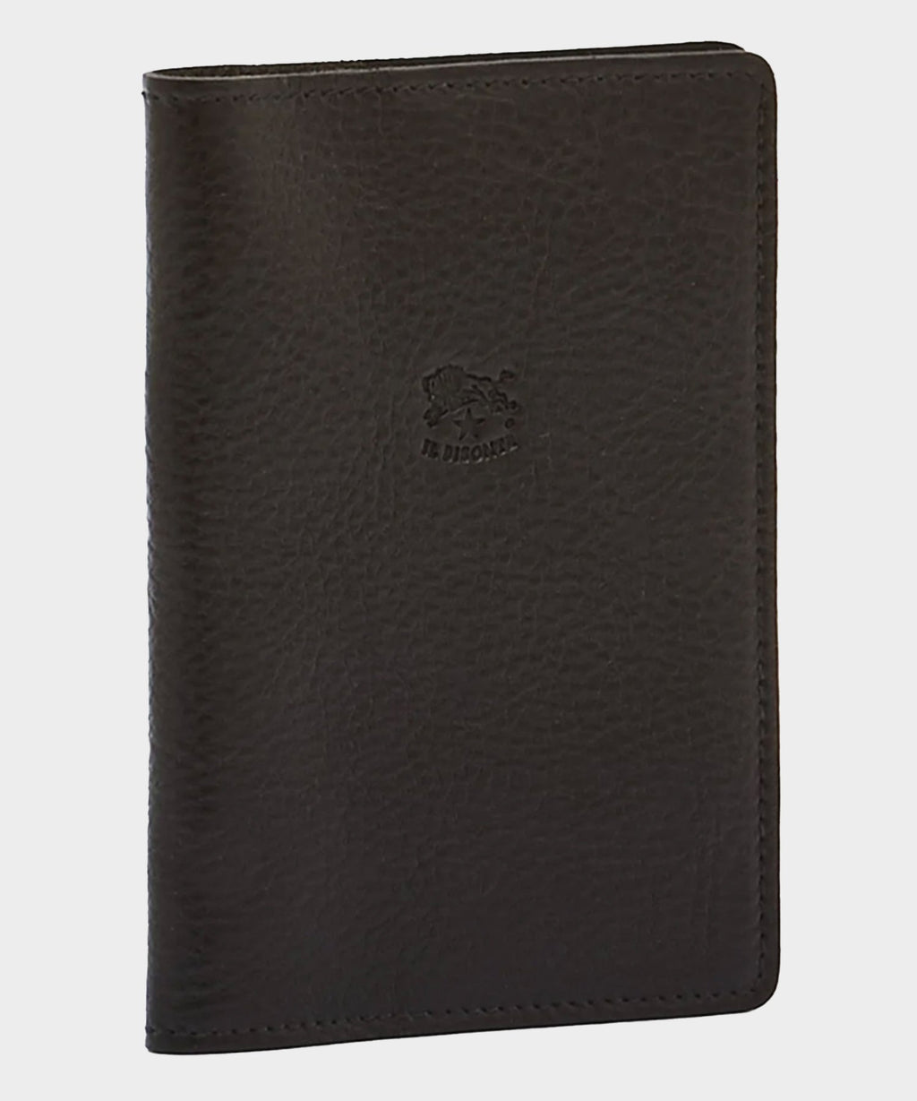 Il Bisonte Leather Passport Holder in Black