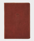 Il Bisonte Leather Passport Holder in Brown