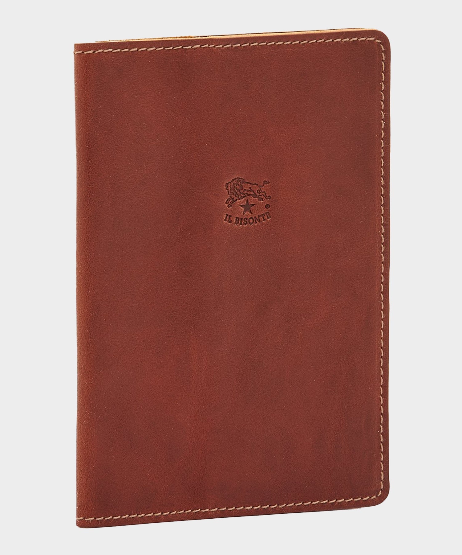 Il Bisonte Leather Passport Holder in Brown