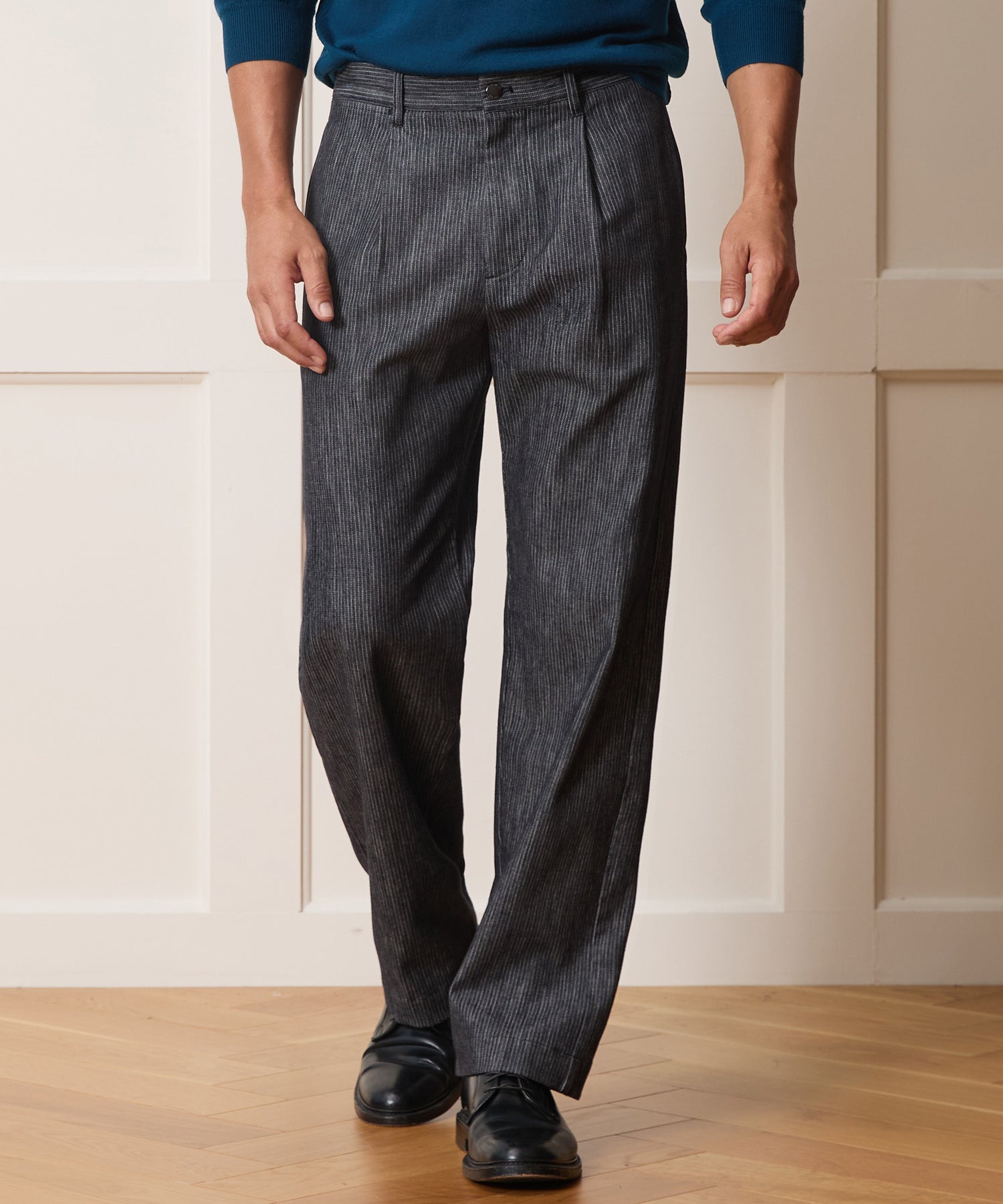 Italian Relaxed Pleated Pant
