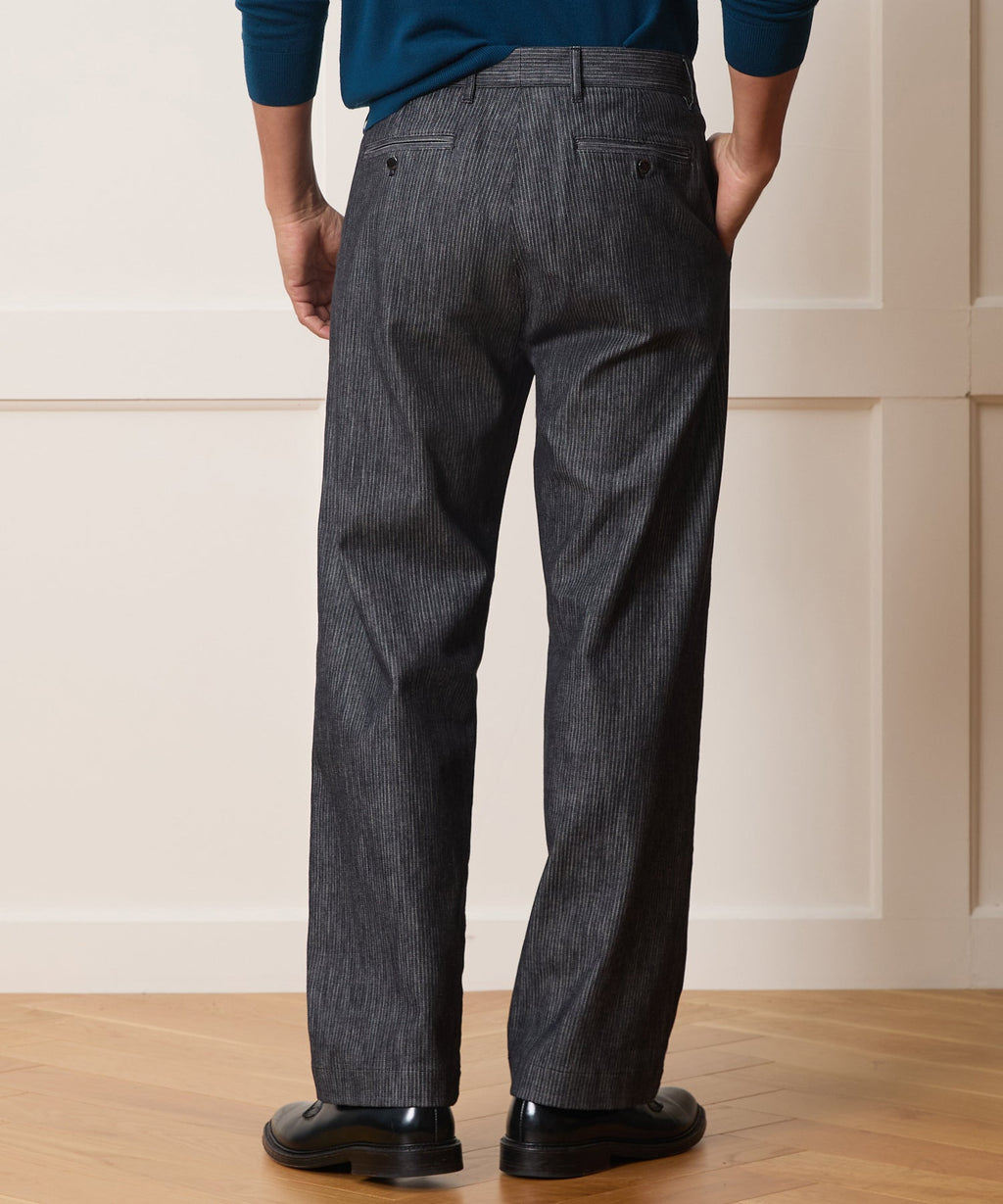 Italian Relaxed Pleated Pant