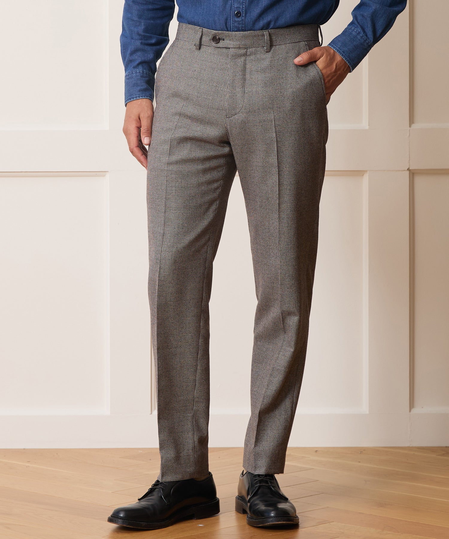 Italian Flannel Houndstooth Sutton Suit