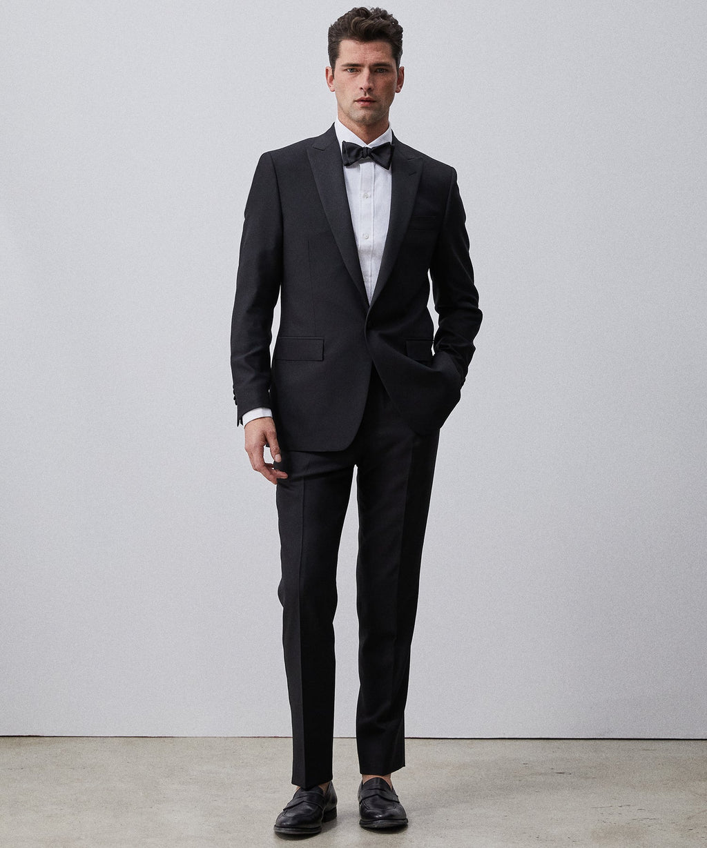 Made in USA Sutton Peak Lapel Tuxedo Jacket in Black