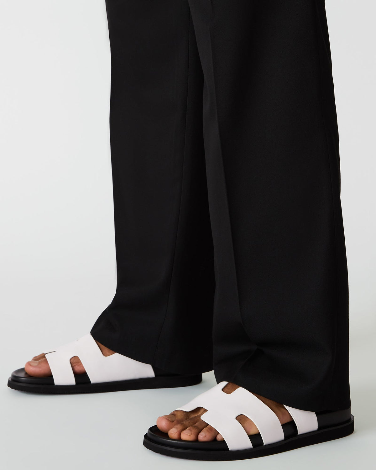 MAIVEN BLACK LEATHER