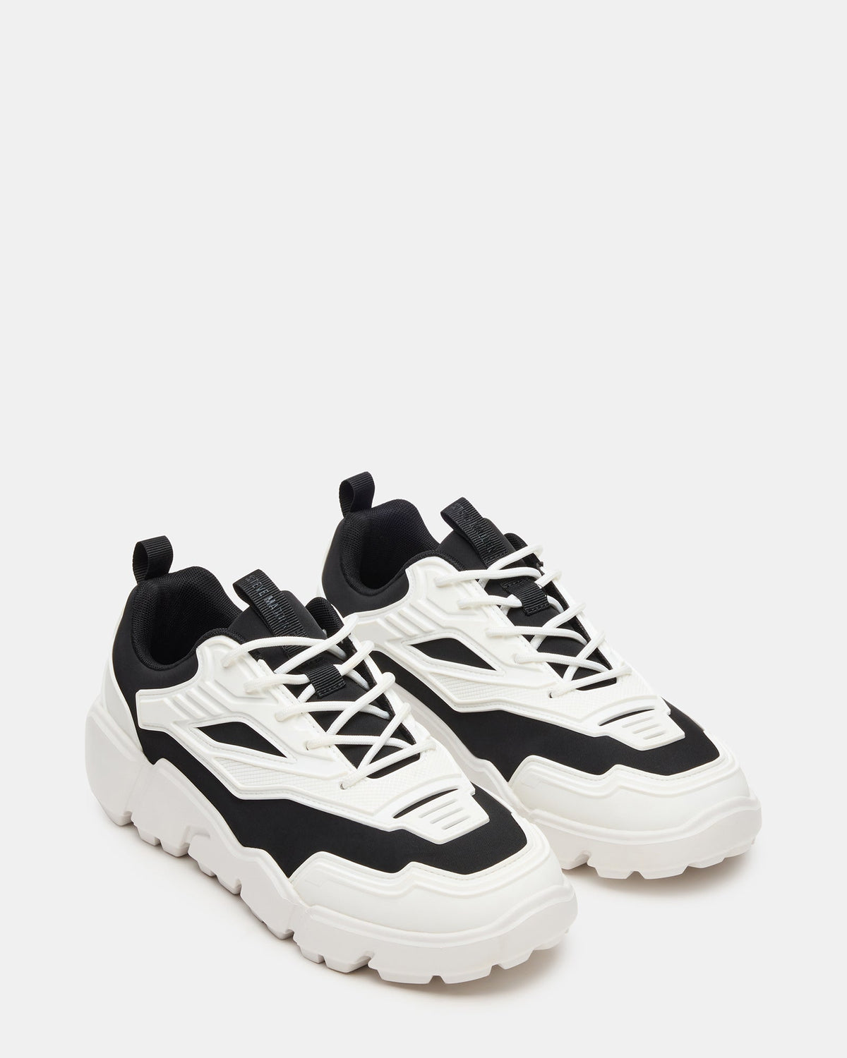 PACE BLACK/WHITE