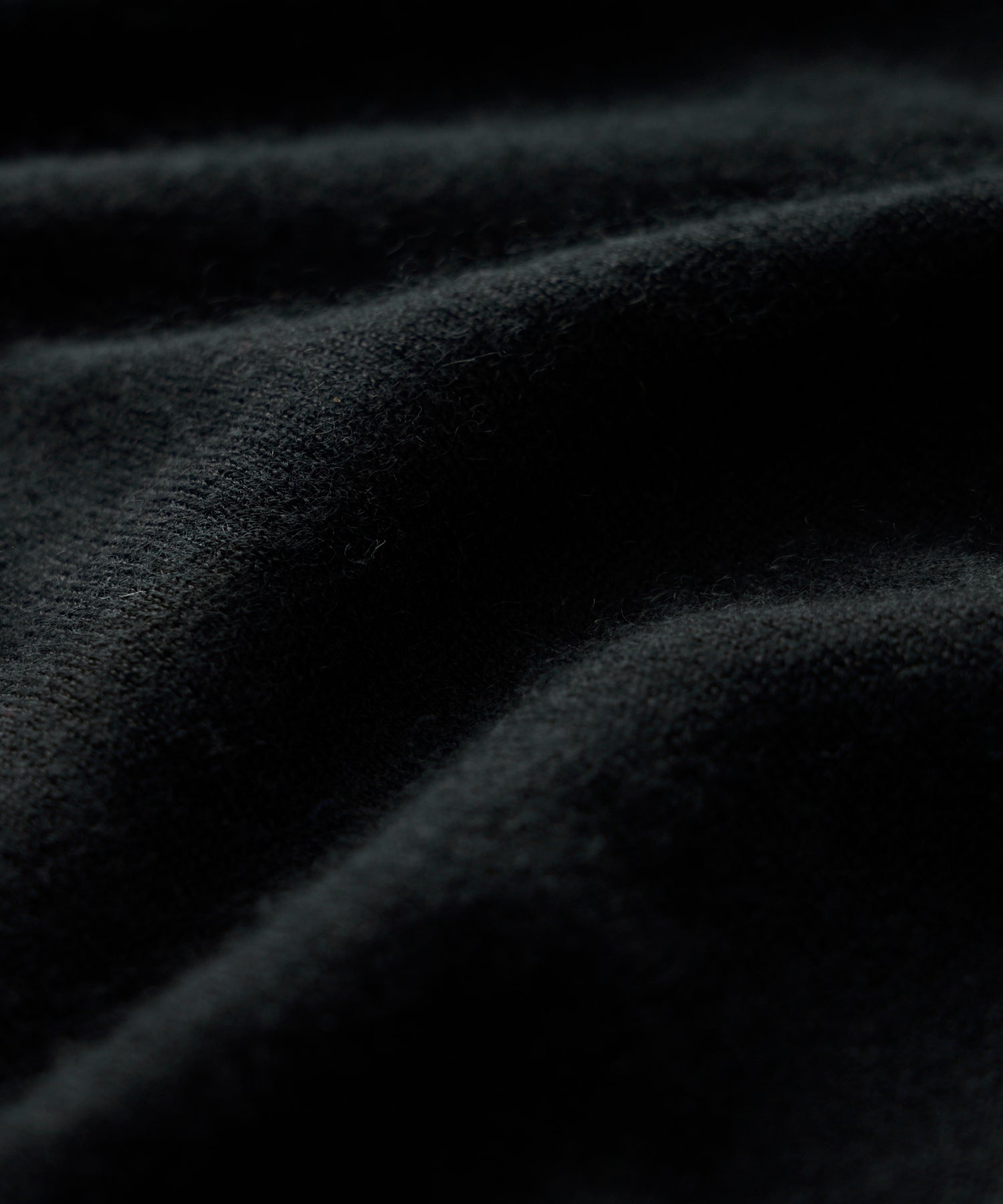Premium Cashmere Pocket Tee in Black