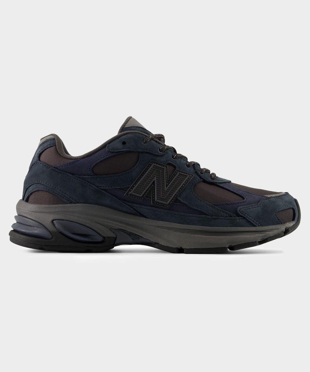 New Balance ABZORB 2010 Sneaker