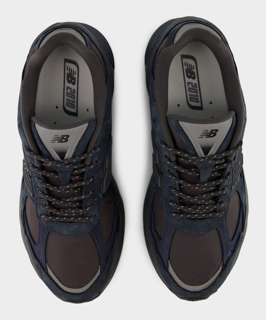 New Balance ABZORB 2010 Sneaker