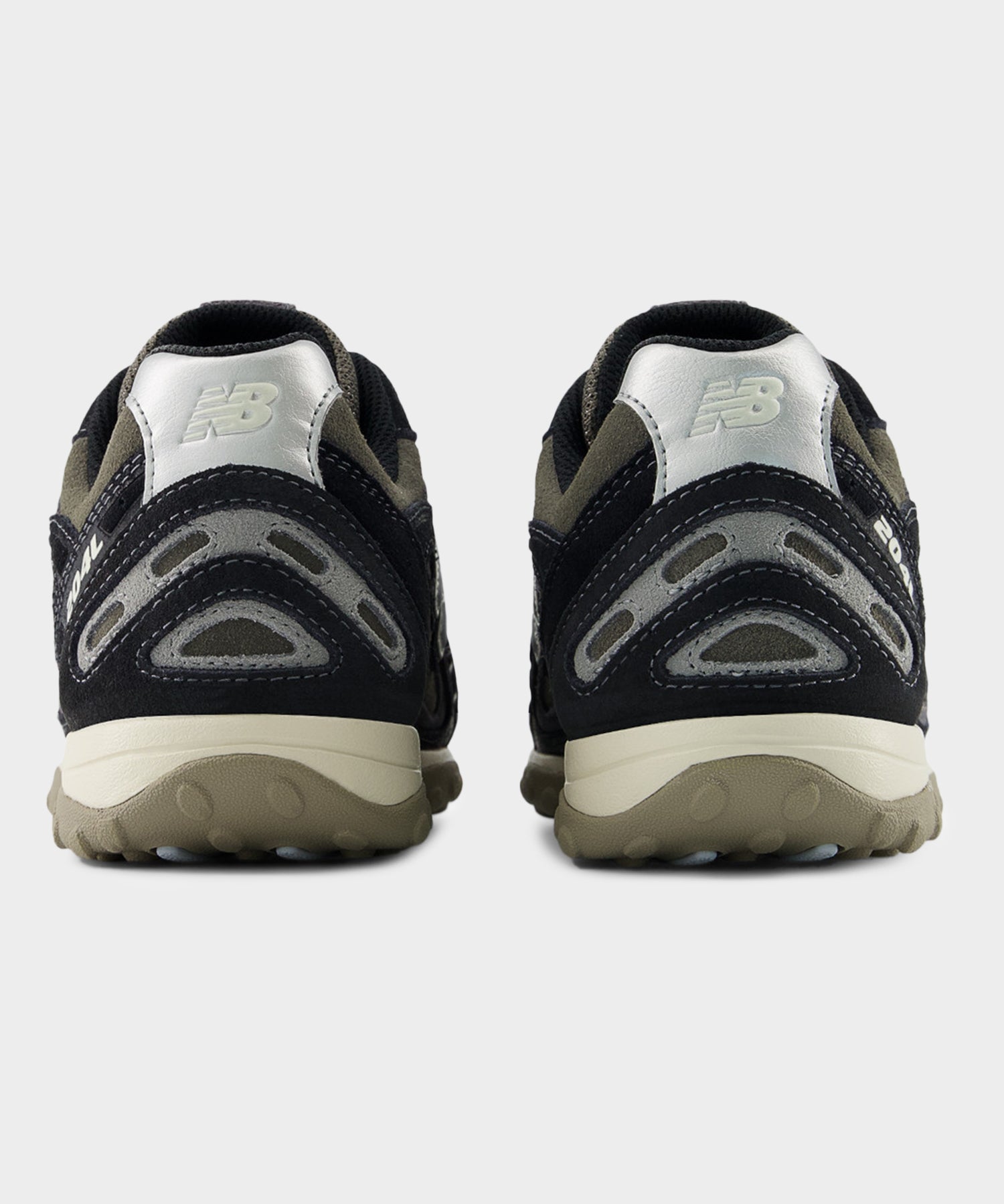 New Balance 204L Sneaker