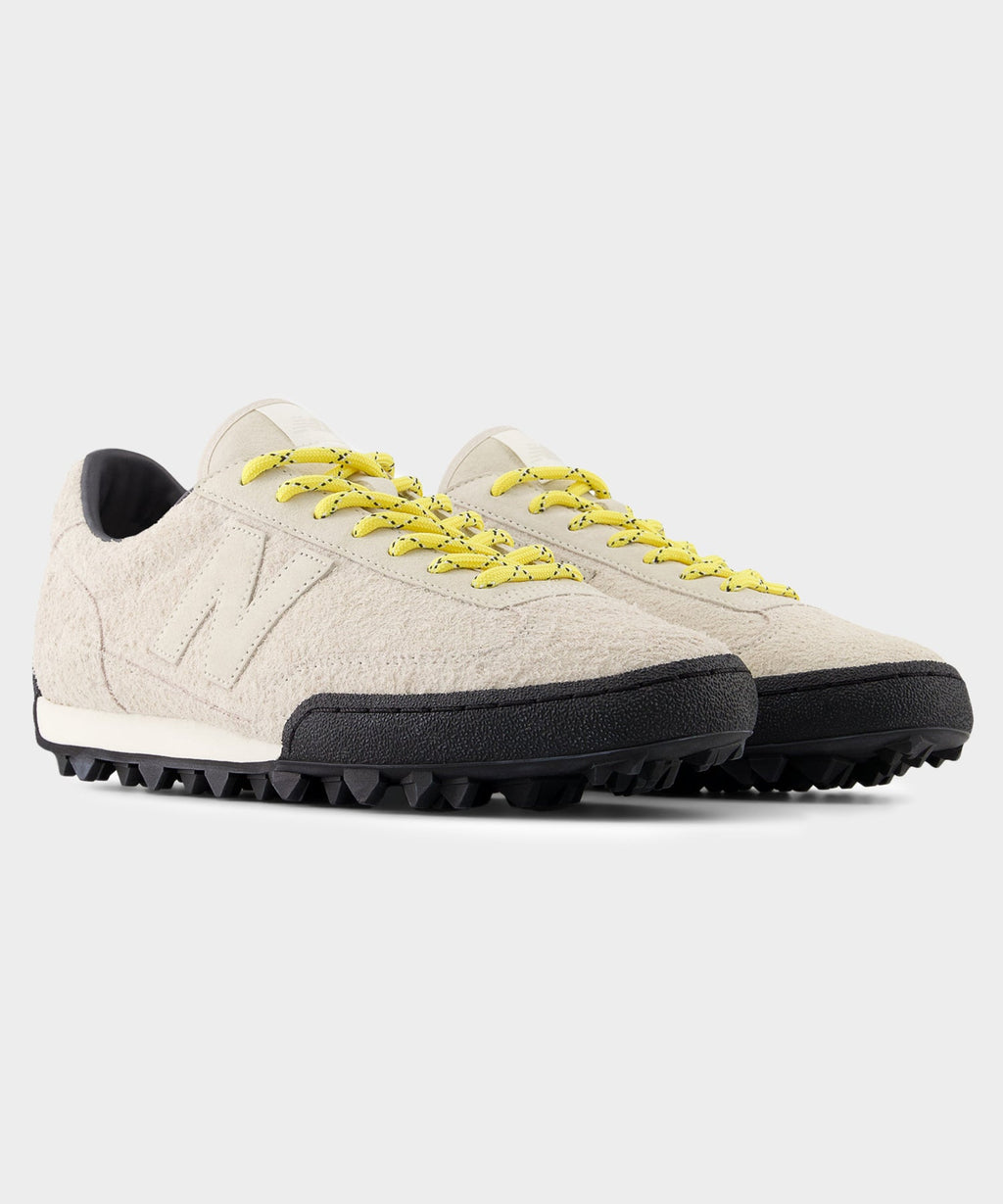 New Balance Gator Run Sneaker