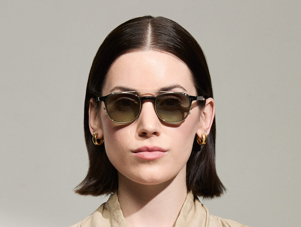 ARTHUR CLIP GOLD WITH CUSTOM MADE TINTS™