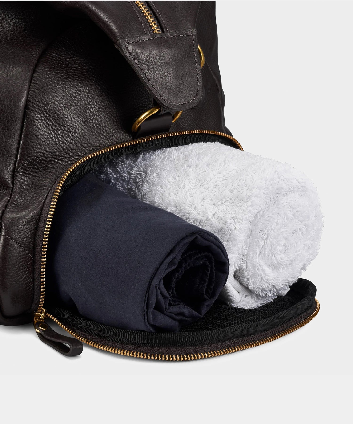 Bennett Winch Leather Weekender